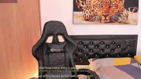 goddess_eli77 online show from November 11, 2025, 11:27 pm