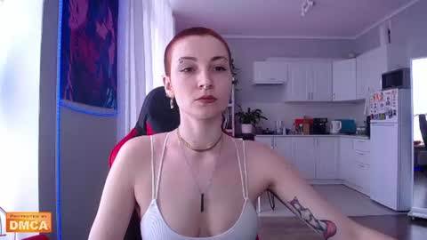 Elpis Foxter online show from June 9, 2026, 9:54 am