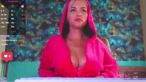 Mrs. Isabella online show from September 12, 2025, 4:34 am