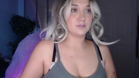 Goddess Emmy online show from May 24, 2026, 4:17 am
