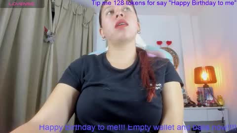 Snapshot of goddessjessica_roger chatting on September 22, 2025, 4:58 am Goddess Jessica and slave Roger online show from September 22, 2025, 4:58 am
