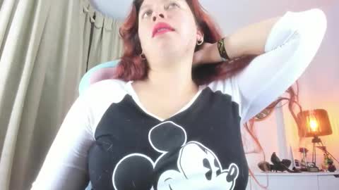 Snapshot of goddessjessica_roger chatting on October 21, 2025, 5:19 am Goddess Jessica and slave Roger online show from October 21, 2025, 5:19 am