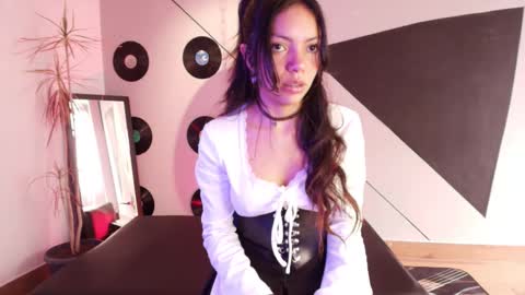 Julieta online show from September 14, 2025, 7:24 pm