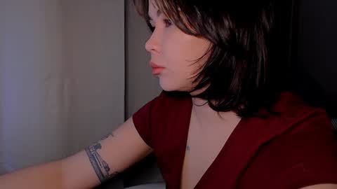 Kathrine online show from December 5, 2024, 6:32 am