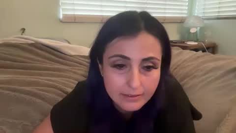 Snapshot of goddessmedusa21 chatting on November 17, 2025, 10:04 pm goddessmedusa21 online show from November 17, 2025, 10:04 pm