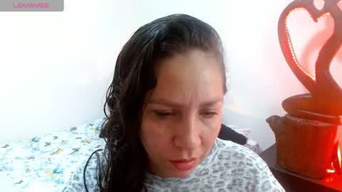 Snapshot of goddessnahi chatting on December 3, 2024, 11:46 pm Naih Reyes online show from December 3, 2024, 11:46 pm