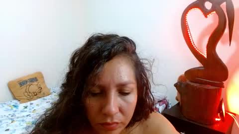 Snapshot of goddessnahi chatting on December 13, 2024, 1:04 am Naih Reyes online show from December 13, 2024, 1:04 am