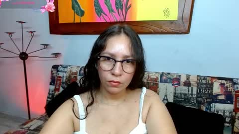 Snapshot of goddessnahi chatting on September 27, 2025, 9:20 pm Naih Reyes online show from September 27, 2025, 9:20 pm