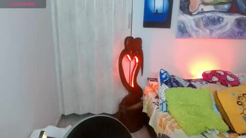 Snapshot of goddessnahi chatting on October 17, 2025, 2:15 am Naih Reyes online show from October 17, 2025, 2:15 am