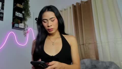 Snapshot of goddessnianxx chatting on February 9, 2026, 3:32 am Kyla and Nian online show from February 9, 2026, 3:32 am