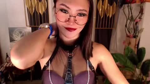 quinnie online show from January 24, 2025, 12:52 am