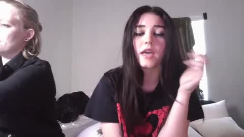 Goddess Raven online show from December 5, 2024, 2:11 pm