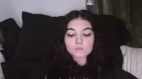 Goddess Raven online show from December 16, 2024, 12:59 am