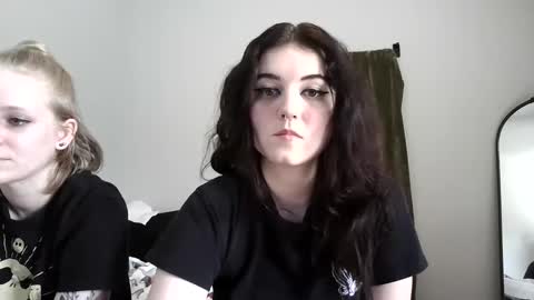 Goddess Raven online show from December 20, 2024, 6:13 pm