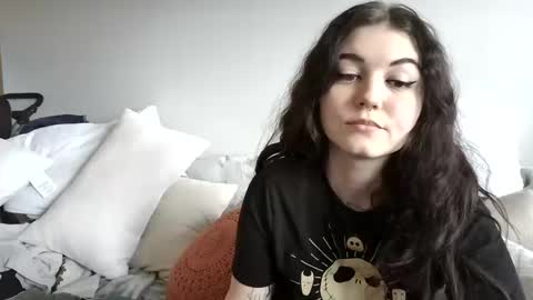 Goddess Raven online show from February 16, 2025, 3:48 pm
