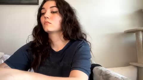 Goddess Raven online show from March 6, 2025, 4:17 pm