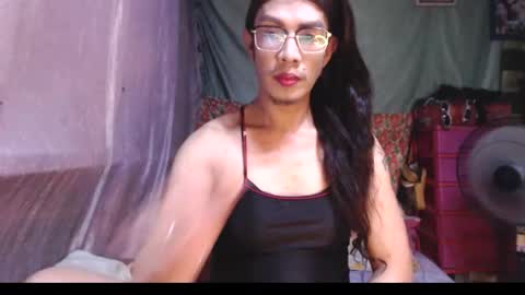 Snapshot of goddesssonyaxxx chatting on February 24, 2026, 6:22 am KENNY DOLL online show from February 24, 2026, 6:22 am