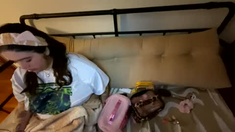princessviccxo online show from July 30, 2026, 4:00 am