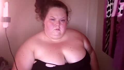 godessisabella online show from August 1, 2026, 11:42 am