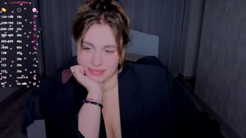 Lilya online show from September 10, 2025, 5:35 pm