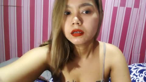 goldaveronn online show from December 18, 2024, 3:37 am