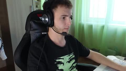 Golden boyyy21 online show from January 17, 2026, 8:08 am