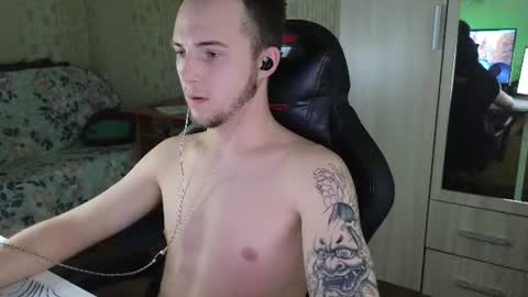 Snapshot of golden_boyyy21 chatting on June 12, 2026, 6:01 am Golden boyyy21 online show from June 12, 2026, 6:01 am