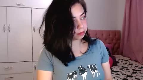 golden_gingerkitty online show from September 17, 2025, 1:18 am