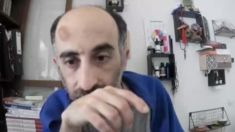 Snapshot of goldenmasculine chatting on April 25, 2026, 8:39 am goldenmasculine online show from April 25, 2026, 8:39 am
