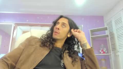 goldentemptation_ online show from March 21, 2026, 7:28 pm