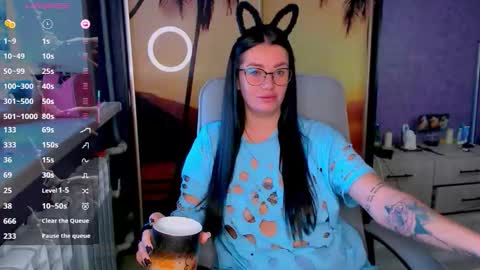 Snapshot of goldenwitchx chatting on October 30, 2025, 7:54 am Polina online show from October 30, 2025, 7:54 am