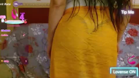 Snapshot of goldgirl89763 chatting on October 8, 2025, 11:57 pm goldgirl89763 online show from October 8, 2025, 11:57 pm