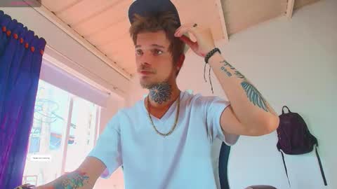 Snapshot of goldy_loyal99 chatting on December 1, 2025, 3:06 pm Goldy Loyal93 online show from December 1, 2025, 3:06 pm