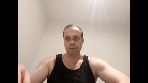 golemkur25 online show from April 12, 2026, 9:20 pm