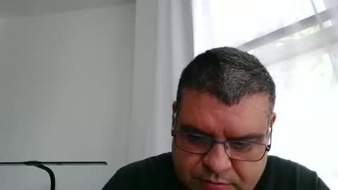 gomezgonz5 online show from September 12, 2025, 10:15 am
