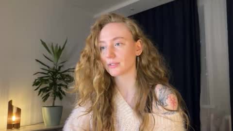 Snapshot of good__choice chatting on February 15, 2026, 6:37 pm Polly online show from February 15, 2026, 6:37 pm