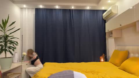 Snapshot of good__choice chatting on February 28, 2026, 3:13 pm Polly online show from February 28, 2026, 3:13 pm