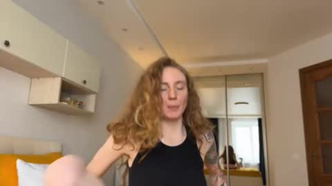 Snapshot of good__choice chatting on March 3, 2026, 9:26 am Polly online show from March 3, 2026, 9:26 am