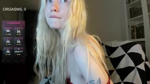 SOPHIE online show from September 18, 2025, 3:41 am