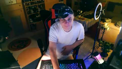 Snapshot of google5001 chatting on February 5, 2026, 4:28 am google5001 online show from February 5, 2026, 4:28 am