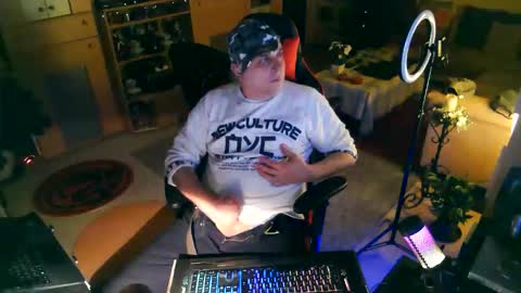 Snapshot of google5001 chatting on February 11, 2026, 3:44 am google5001 online show from February 11, 2026, 3:44 am