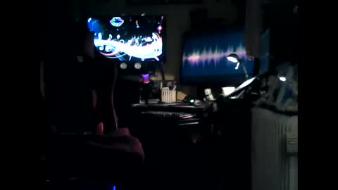 Snapshot of google5001 chatting on February 11, 2026, 7:41 pm google5001 online show from February 11, 2026, 7:41 pm