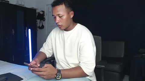 Snapshot of goos_cum chatting on January 12, 2025, 7:00 am Goos online show from January 12, 2025, 7:00 am