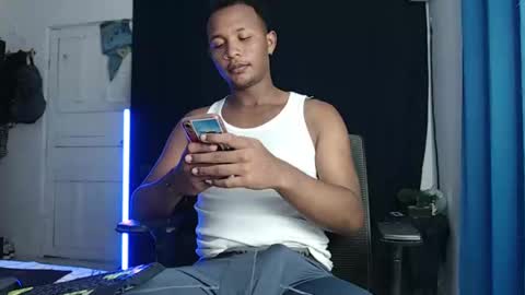 Snapshot of goos_cum chatting on February 1, 2025, 7:05 am Goos online show from February 1, 2025, 7:05 am