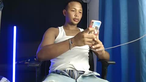 Snapshot of goos_cum chatting on February 2, 2025, 5:21 am Goos online show from February 2, 2025, 5:21 am