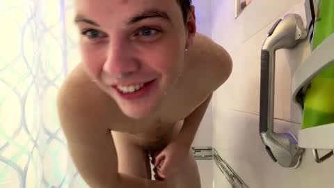 gorgemaster online show from November 19, 2025, 3:28 am