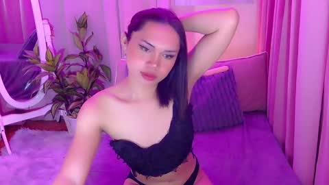 Anora online show from March 11, 2025, 4:32 am