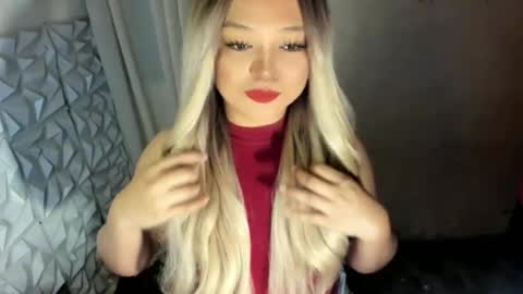 Snapshot of gorgeousamandarose chatting on June 21, 2026, 12:35 am Amanda rose online show from June 21, 2026, 12:35 am