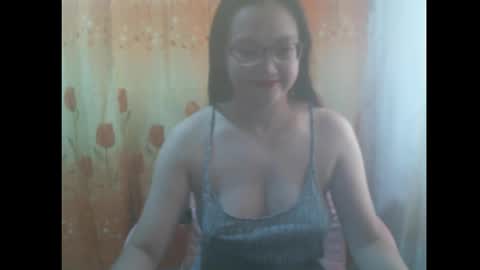 Snapshot of gorgeousmama chatting on December 15, 2025, 1:54 am gorgeousmama online show from December 15, 2025, 1:54 am