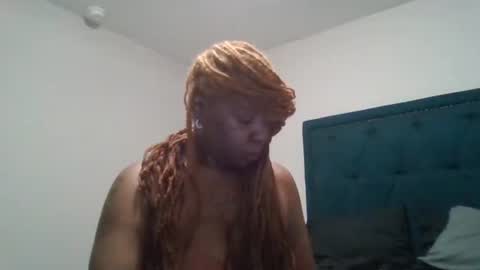 Snapshot of gotcake713 chatting on September 18, 2025, 7:16 pm Sue Goddess online show from September 18, 2025, 7:16 pm